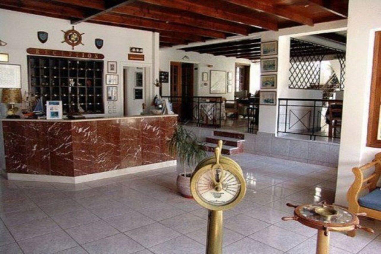 Christos Makrinos Rooms آداماس المظهر الخارجي الصورة